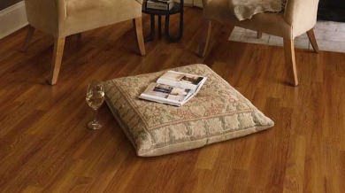 plank vinyl flooring | Island Real Estate