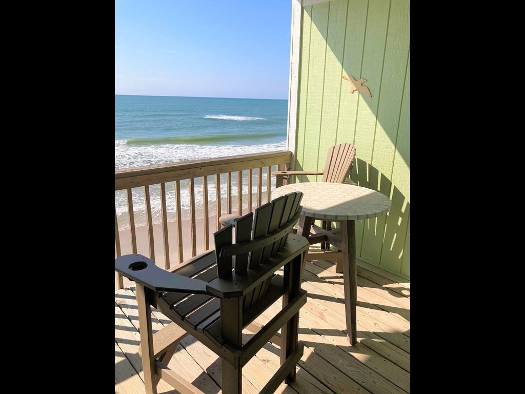 Surf Condo 122 Vacation Rental Surf City, NC